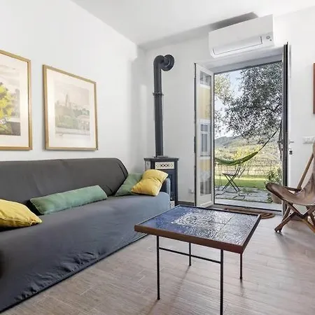 Ginela Apartamento *